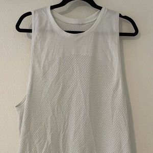 Lululemon muscle tank